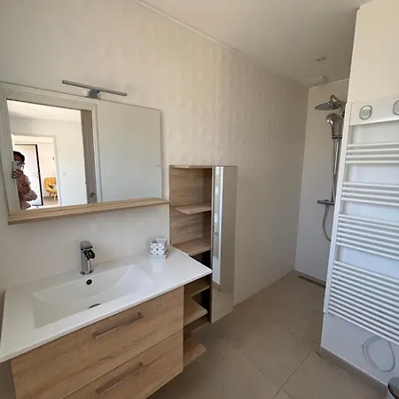 Villa Les Embruns Avec Piscine Intérieure Chauffée 2 à 8 Personnes *